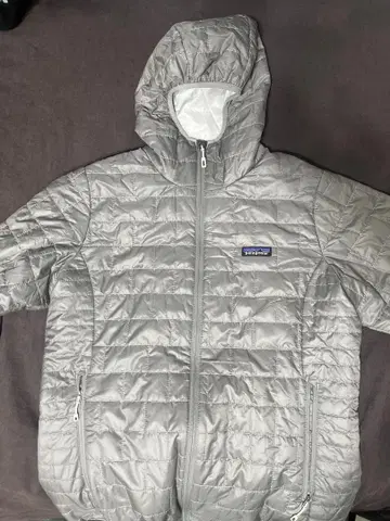 Patagonia 후드 부착 다운 자켓 그레이