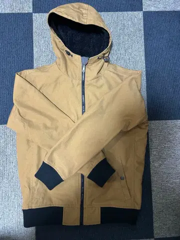 점퍼 아우터 ILLS