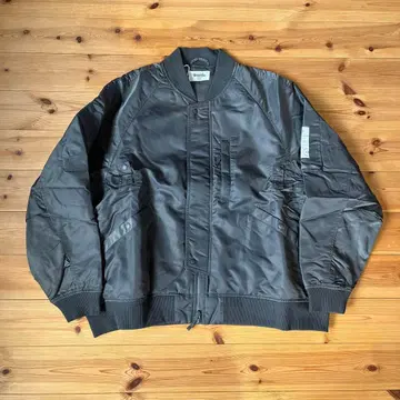 미사용 새상품 Persevere ma-1 jacket