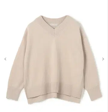 UNFILO 캐시미어 블렌드 V넥 니트