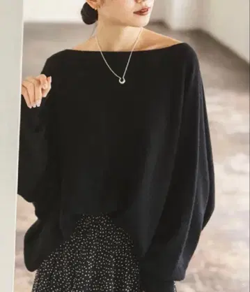 noble 파인 울 돌먼 풀오버 블랙