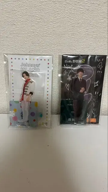 오리야마 나오 아크릴 스탠드 2개 세트