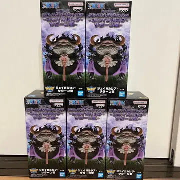 원피스 메가 월드 컬렉터블 피규어 -제이갈시아 새턴 성-