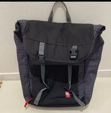 12/28까지 판매 NIXON 블랙 체크 무늬 백팩