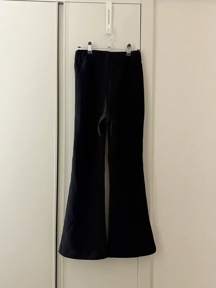 Brushed fleece bootcut banding pants