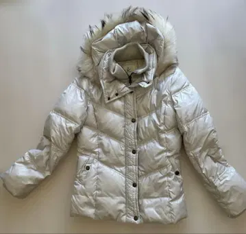 화이트 퍼 다운 자켓