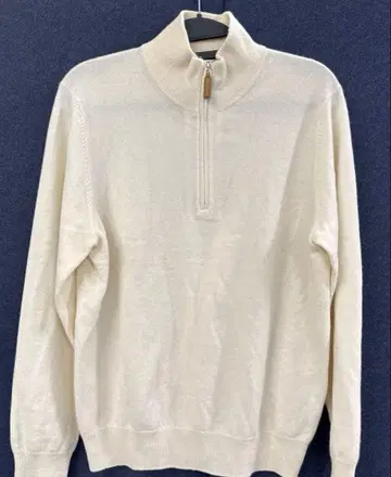 유니클로 캐시미어 하프 지퍼 스웨터 아이보리 사이즈 M