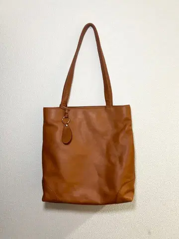 새상품급 마가렛호웰 가죽 토트백 천연 가죽