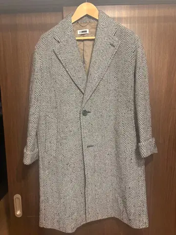 H beauty&youth 헤링본 트위드 코트