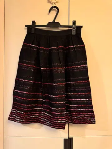 플레어 스커트 블랙과 빨간색 스트라이프 38