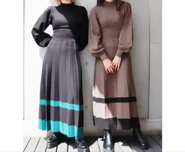 무루아 MURUA 라인 플리츠 니트 원피스 니트 원피스