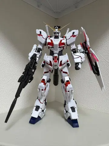 RG 1/144 유니콘 건담