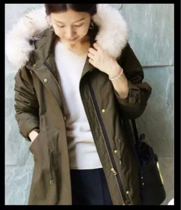 새상품급 IENA 카키 퍼 포함 모즈 코트