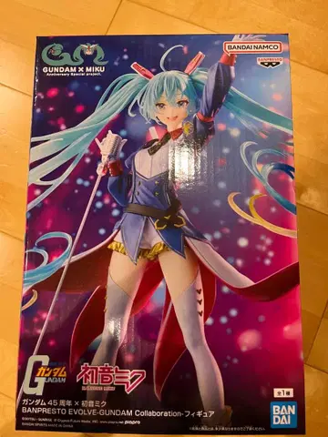하츠네 미쿠 GUNDAM 콜라보 피규어