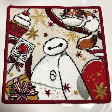 디즈니 스토어 홀리데이 베이맥스 & 모찌 타월 손수건