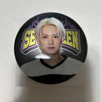 SEVENTEEN 캔뱃지 준