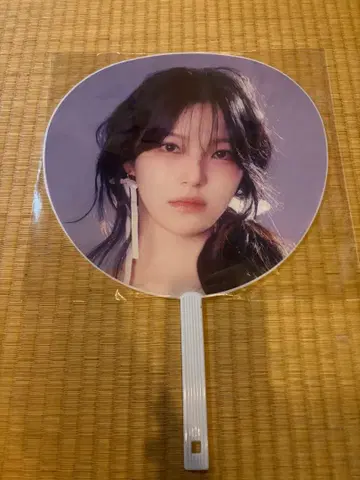 (새상품) fromis_9 2025 tomorrow 백지헌 부채