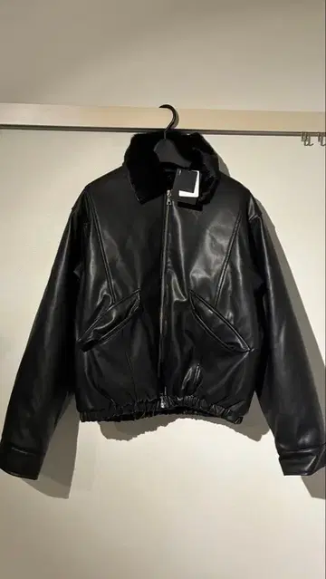 [ 미착용 ] HARE 에어 서멀 칼라 퍼 가죽 블루종 S 사이즈