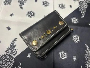 트래커 지갑 쇼트