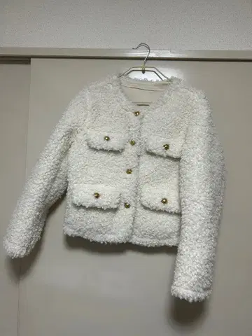 한국 퍼 자켓 화이트