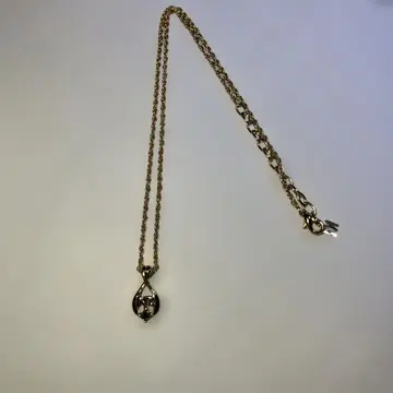 니나리치 골드 드롭형 펜던트 목걸이