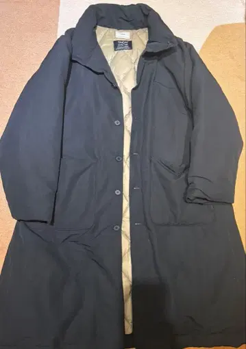 TAION 블랙 롱 다운 코트