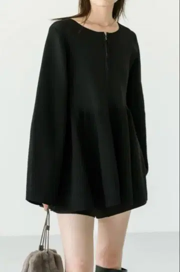 mystic W ZIP 페플럼 가디건 블랙