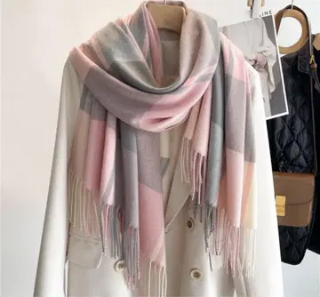 체크 무늬 스톨 숄