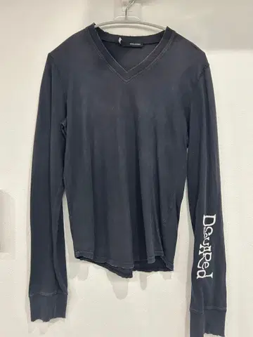 DSQUARED2 블랙 V넥 긴팔 티셔츠 M