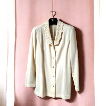 유키코 하나이 아이보리 니트 테일러드 자켓