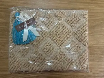 Garland of Dew 다이아몬드 패턴 클러치백