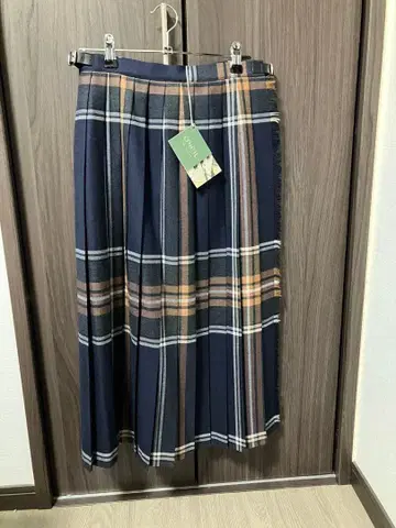 새상품 오닐 오브 더블린 플리츠 랩 스커트 롱 12