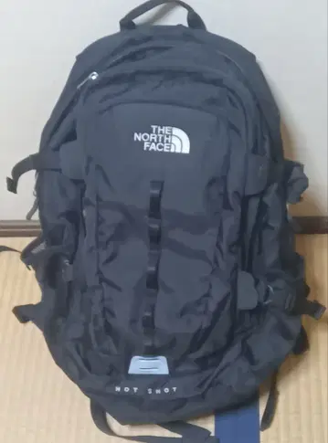 THE NORTH FACE 핫 샷 블랙 백팩 새상품급