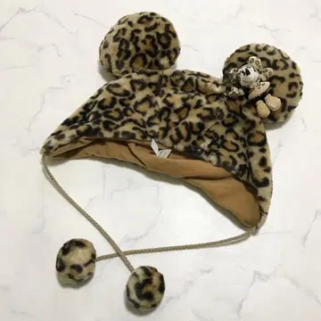 [ 새상품급 ] 디즈니 레오파드 무늬 팬캡 머플러