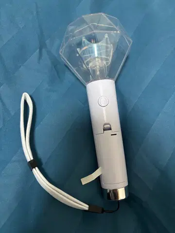 M!LK 컬러 체인지 응원봉 밀크 크리스탈 2