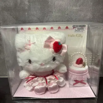딸기 휘핑 케이크 디자인 산리오 헬로키티 봉제 인형 & 액세서리 케이스