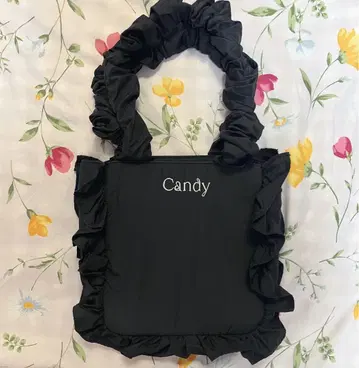 CandyStripper 프릴 토트백 블랙