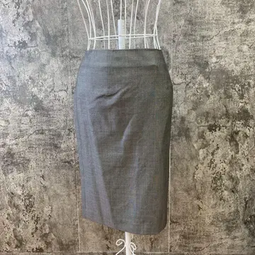 미쉘클랑 택 포함 새상품 타이트 스커트 무릎 기장 오피스 그레이(36)