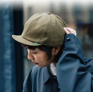 nakota 엠파이어 캡 숏 브림 짧은 챙