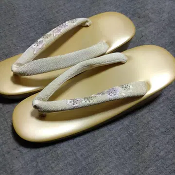 골드 조리 꽃무늬 하나오 부착