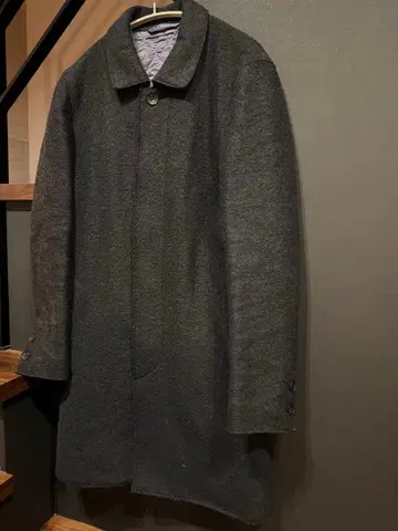 프리스샵 다크 그레이 충전솜 체스터 코트