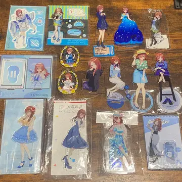 5등분의 신부 나카노 미쿠 아크릴 스탠드 묶음 판매 2