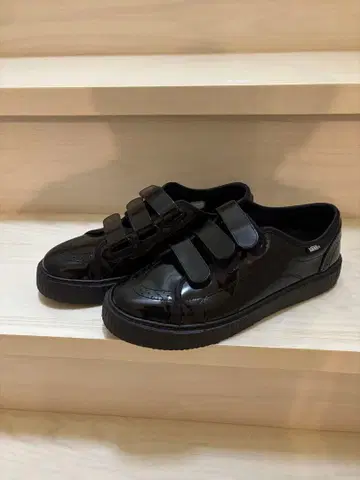 VANS 블랙 벨크로 신발