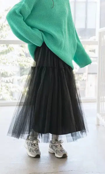 블랙 튤 롱 스커트