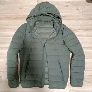 ZARA 후드 부착 그린 다운 자켓 S