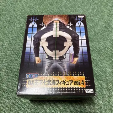 원피스 바르톨로메오 곰 DX 피규어 vol.4