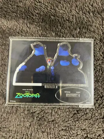 주토피아 아크릴 스탠드 닉