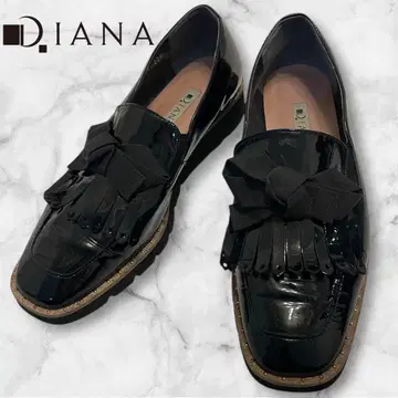 DIANA 블랙 리본 포함 로퍼