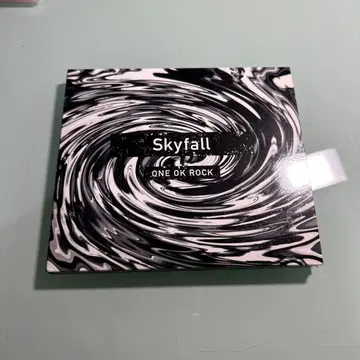 ONE OK ROCK Skyfall CD