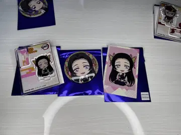 귀멸의 칼날 페탄코 쵸우 카나에 아크릴 스탠드 캔뱃지 폴라샷